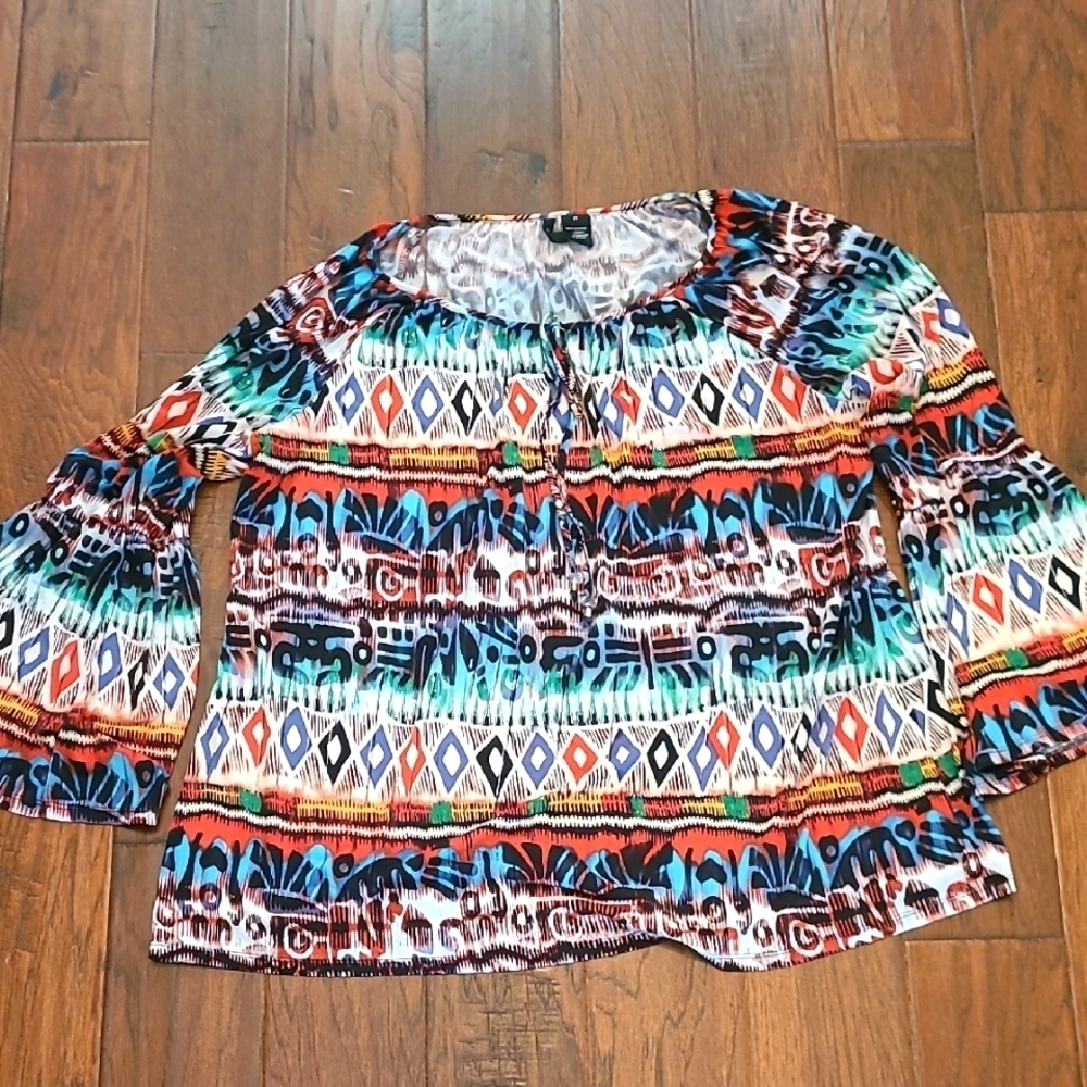 New Directions Women's Vibrant Colorful top featuring bell sleeves size 2X
